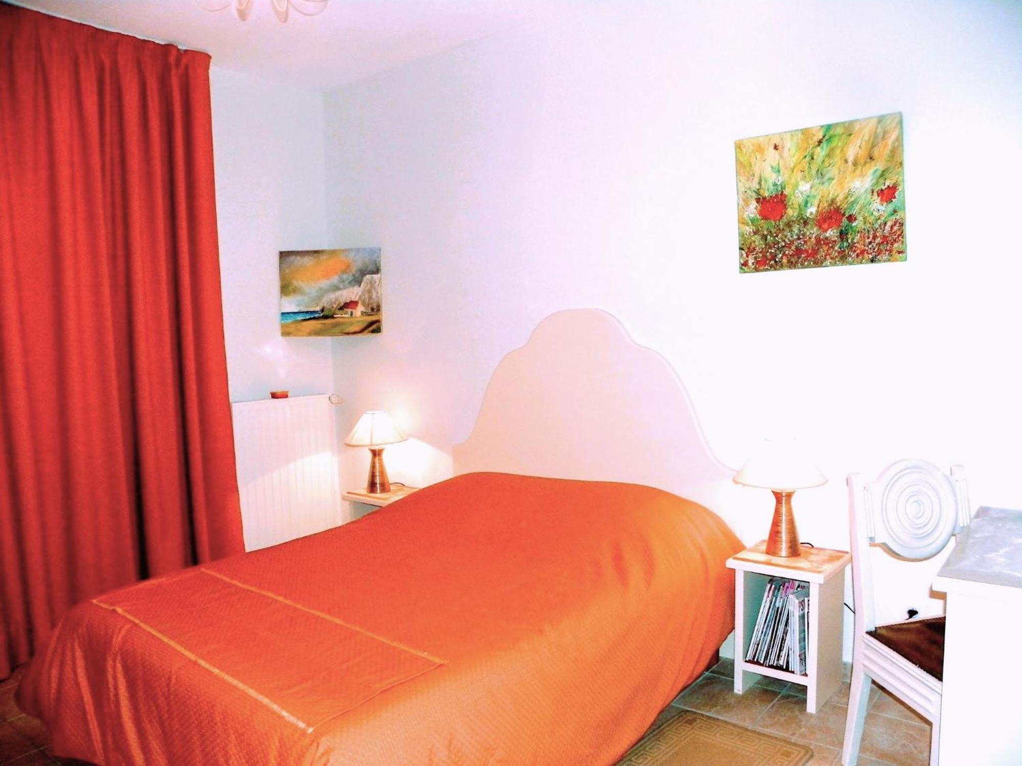 Bed and Breakfast Les Malvaux Huriel Exteriér fotografie